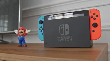 Consola portátil Nintendo Switch en oferta hoy en Plaza: 30 euros de descuento y envío gratis (y rápido) desde España
