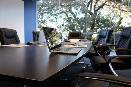 Reuniones de comité de dirección productivas