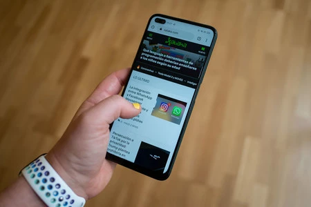 En AliExpress Plaza te llevas el nuevo Realme X50 5G, con unos auriculares Realme Buds Q gratis, a un precio especial con este cupón de descuento