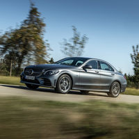 Mercedes-Benz C 300 de: los alemanes apuestan por un nuevo híbrido enchufable con motor diésel