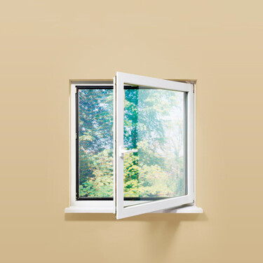 Lidl lanza una mosquitera de quita y pon que se ajusta a cualquier tamaño de ventana y cuesta menos de 4 euros 