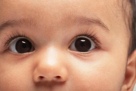Brixton Márquez, el bebé alimentado con la leche de decenas de madres