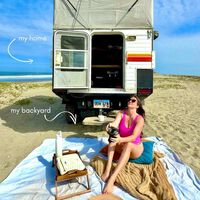 Millennials fusionan su hogar, medio de transporte y oficina en un mismo lugar y resulta mucho más barato que comprar o rentar una casa