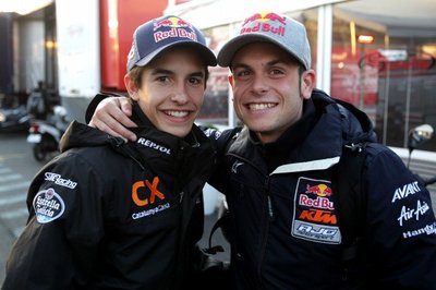 Marc Márquez y Sandro Cortese. Dos estilos, un mismo resultado