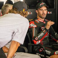 "Peor que trabajar en un McDonald's". Un piloto español desvela que le ofrecían 1.000 euros al mes por correr en Superbikes 