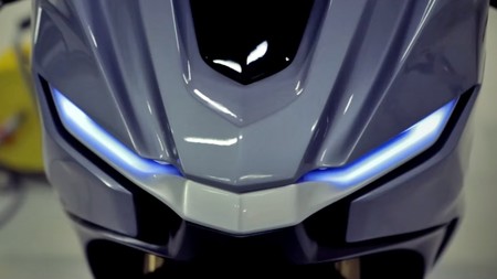 ¡La impresión 3D mola mucho! Zortrax lo demuestra transformando una Daytona 675 en algo muy chulo