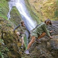 Si vas a hacer el Camino de Santiago, esta chaqueta Columbia por menos de 35 euros será tu mejor compra para la lluvia y el viento 