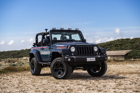 La policía italiana estrena un Jeep Wrangler para patrullar las playas de la Riviera Romagna