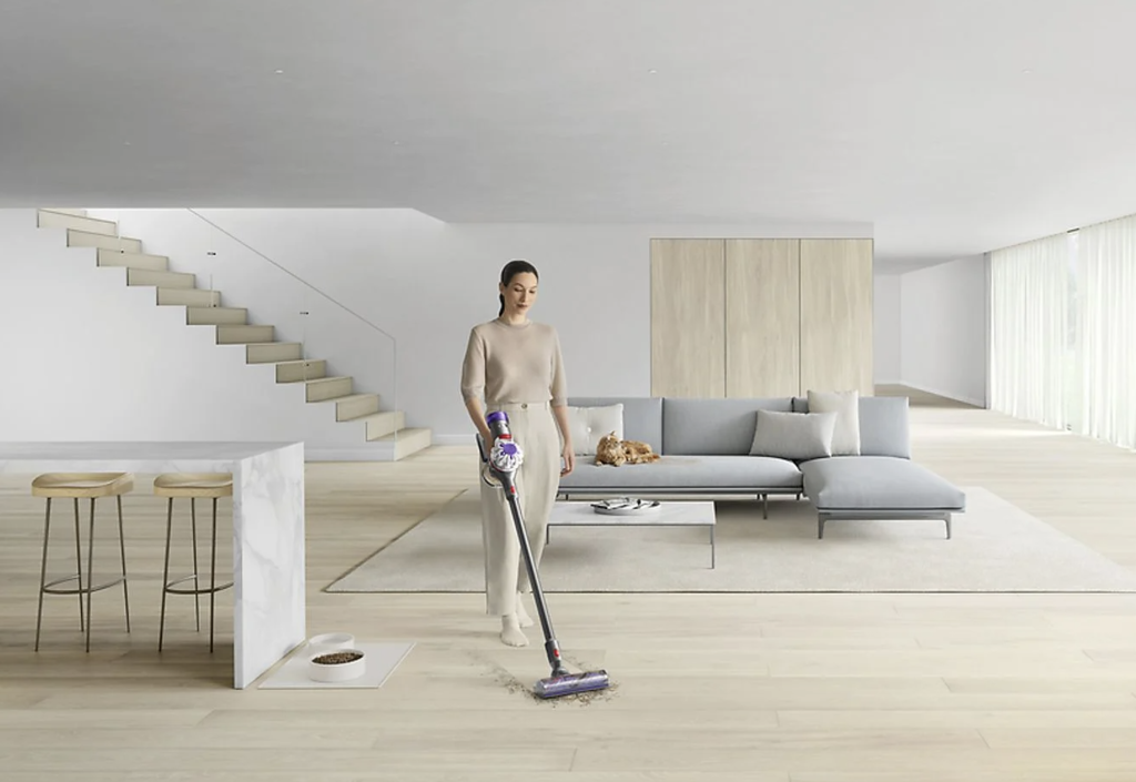 Dyson Days en MediaMarkt: los packs de aspiradoras verticales más completos tienen rebaja por tiempo limitado