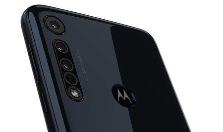 Motorola One Macro