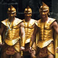 Antes de ser Superman, Henry Cavill sufrió un tremendo castigo físico en un papel olvidado de épica y fantasía que puedes ver ahora en SkyShowtime; Immortals