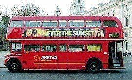 Londres despide a sus legendarios autobuses rojos