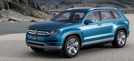 Volkswagen CrossBlue Concept, un SUV TDI híbrido y enchufable