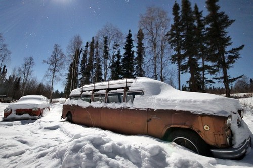 Errores y aciertos a la hora de quitar el hielo de tu parabrisas (incluido el truco de la patata)