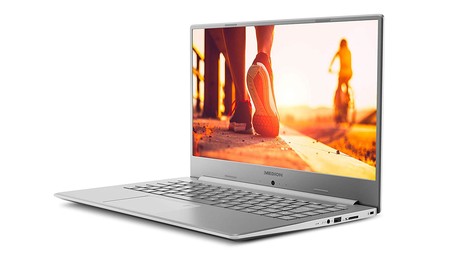 Por 240 euros menos, tienes el Medion S6645 en PcComponentes a 529 euros