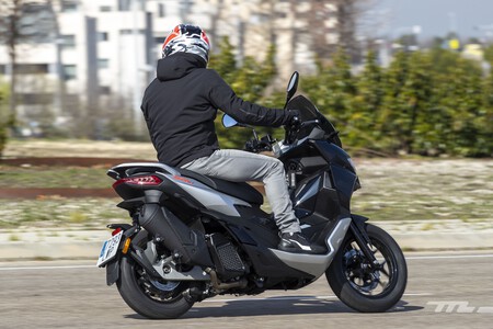 Aprilia Sr Gt 125 2022 Prueba 038
