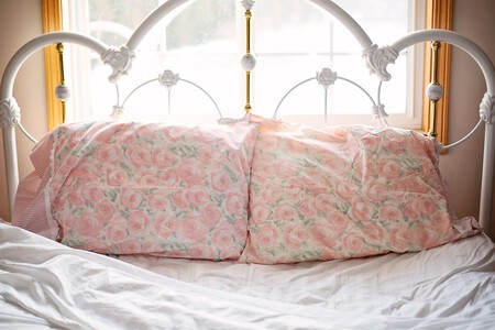 El secreto para tener almohadas impecables: el truco de limpieza definitivo para mantenerlas limpias y suaves