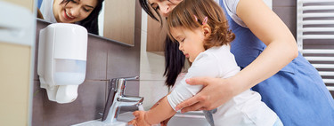 La AEP recomienda que los niños menores de tres años se laven las manos a menudo: reducirán un 30 por ciento sus infecciones respiratorios