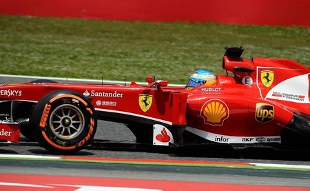 Fernando Alonso y Ferrari logran una aplastante victoria en Montmelò