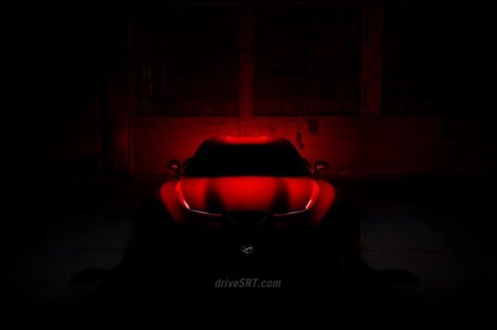 SRT nos pone la miel en la boca con sus teaser del nuevo Viper