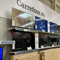 Carrefour tira la casa por la ventana y deja a precio de outlet esta tele MiniLED de 55 pulgadas con Google TV 
