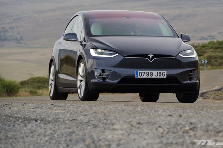 Adiós a las restricciones del modo 'Ludicrous' de Tesla: ya puedes tener máxima potencia sin límites
