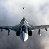 México quiere 12 nuevos aviones caza y este fabricante de autos podría vendérselos a la Sedena 