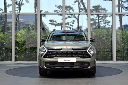 El KIA Sportage 2023 estrena galería y muestra qué cambia en versiones más accesibles