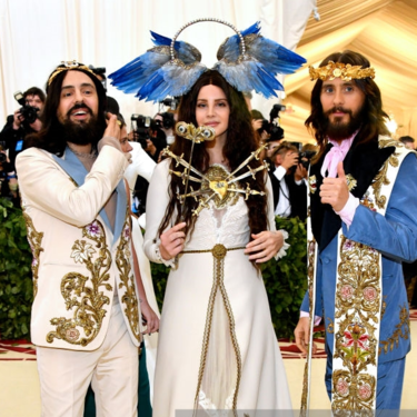 Jared Leto se convierte en el mesías del estilo para la MET Gala en Gucci