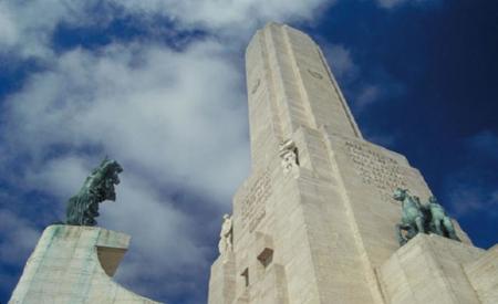 Visita al Monumento a la Bandera en Rosario, Argentina (y la historia de la albiceleste)