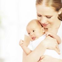 ¿Cómo percibe el bebé el mundo a través de los sentidos?