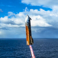 SpaceX acaba de publicar imágenes inéditas de la Starship “rostizada”. Una perspectiva única de su amerizaje tras la reentrada más dura