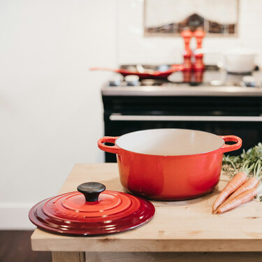 La olla de Lidl que parece Le Creuset y es ideal preparar los mejores guisos y asados por menos de 20 euros