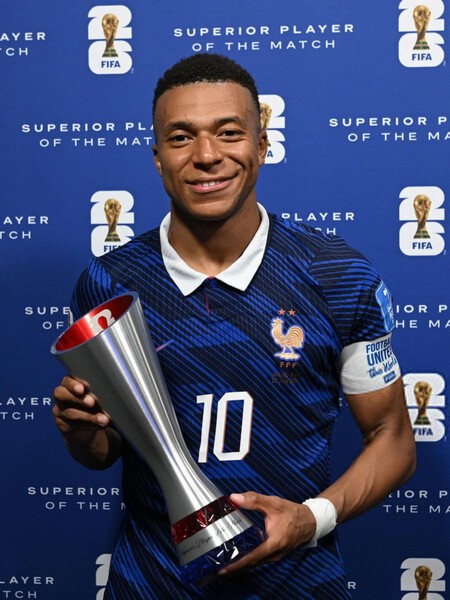 Kylian Mbappe Y Su Doblete Contra Suecia Lo Pone Tras Los Pasos Del Record Personal De Messi Aunque Muy Pronto Podria Superarlo Y Hacer Historia