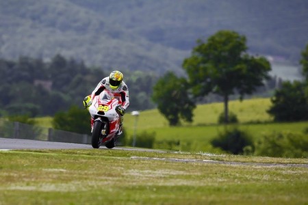 MotoGP Italia 2014: Andrea Iannone se convierte en el piloto más veloz de MotoGP