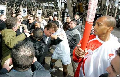 Antorcha Paris