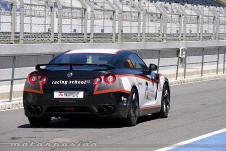 Nissan GT-R Akrapovic