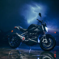Las nuevas Zero SR vienen con baterías más grandes, hasta 365 km de autonomía y el primer marketplace para motos