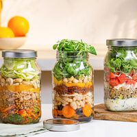 Los botes de aceitunas de Mercadona sirven para muchísimas cosas, pero esto es realmente lo que recomienda hacer el supermercado