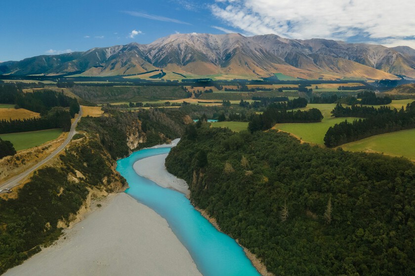 Nueva Zelanda tiene a muchísimos ciudadanos yéndose del país y anuncia un cambio radical: abre sus puertas a más inmigrantes