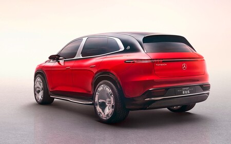 Mercedes Maybach Eqs 8