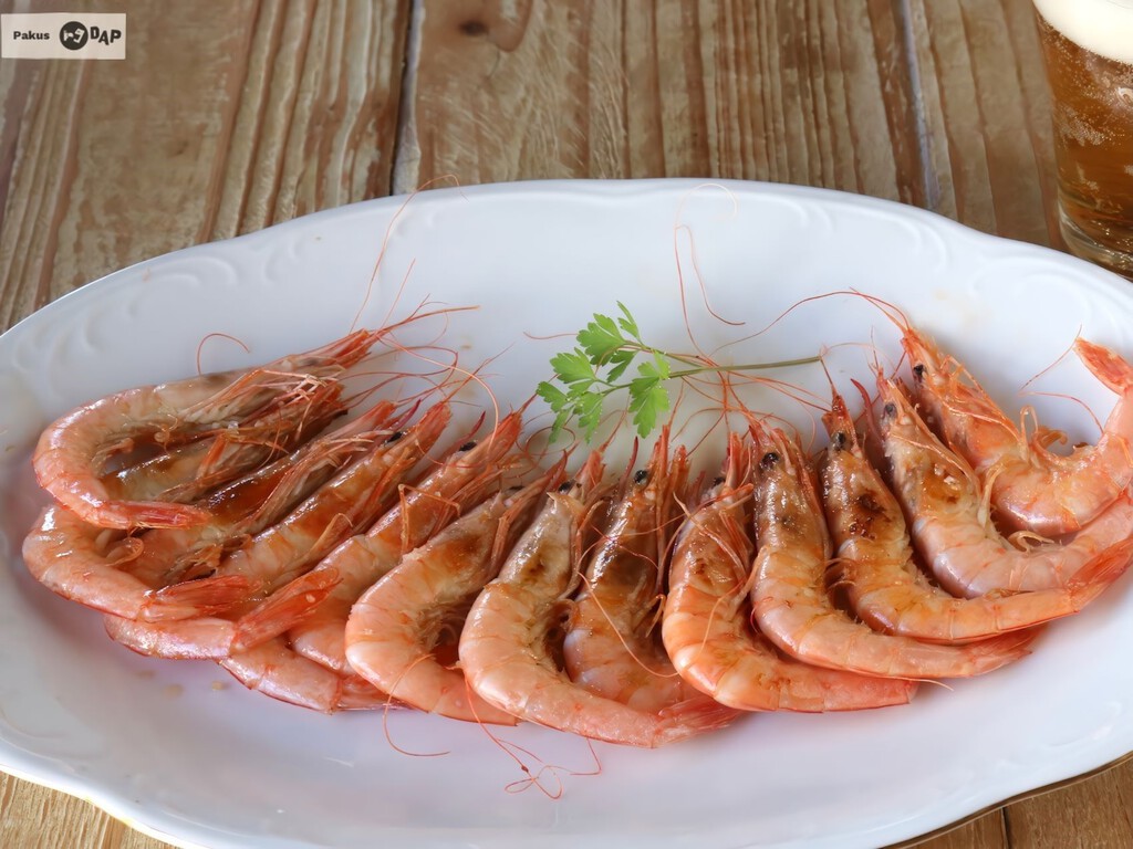 Cómo hacer gambas a la plancha perfectas (con el truco para no manchar nada)