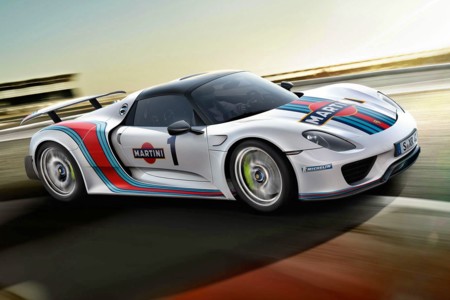 Lo típico que te crees un mafias con 22 años, robas un Porsche 918 Spyder Weissach y te cogen en seis horas