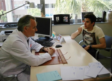 MotoGP Italia 2013: una nueva revisión médica a Marc Márquez descarta nuevas lesiones