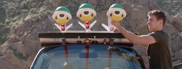 Este YouTuber dispara proyectiles en forma de caparazón de tortuga de Mario Kart desde su pequeño Suzuki: ¡el sueño de cualquier conductor en un atasco hecho realidad!