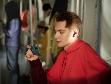 Freebuds 5i Lifestyle2 Min