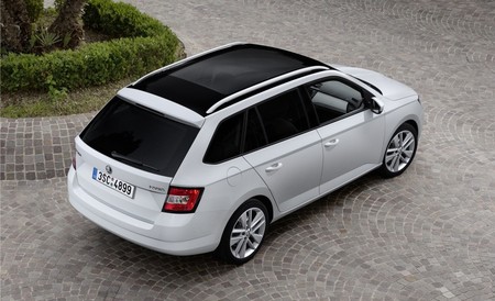 Skoda Fabia Combi 2015 1000 05