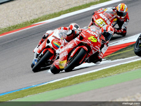 Álvaro Bautista con Suzuki y Héctor Barberá con Ducati Aspar en 2010