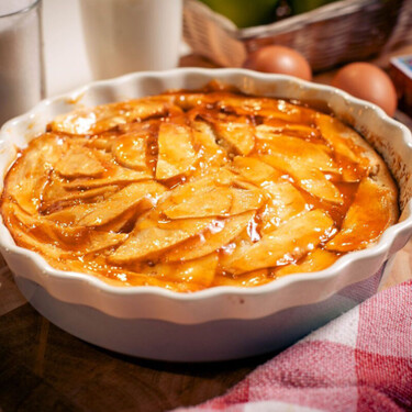 El pastel de manzana más fácil del mundo siempre sale bien aunque no tengas ni idea de cocinar 