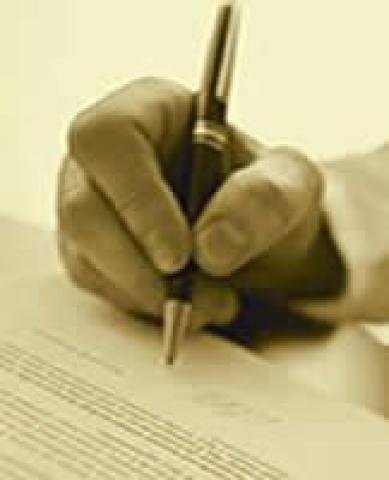 ¿Por qué grafología es un fraude y qué otra alternativa hay para saber algo sobre el autor de un texto? (I)